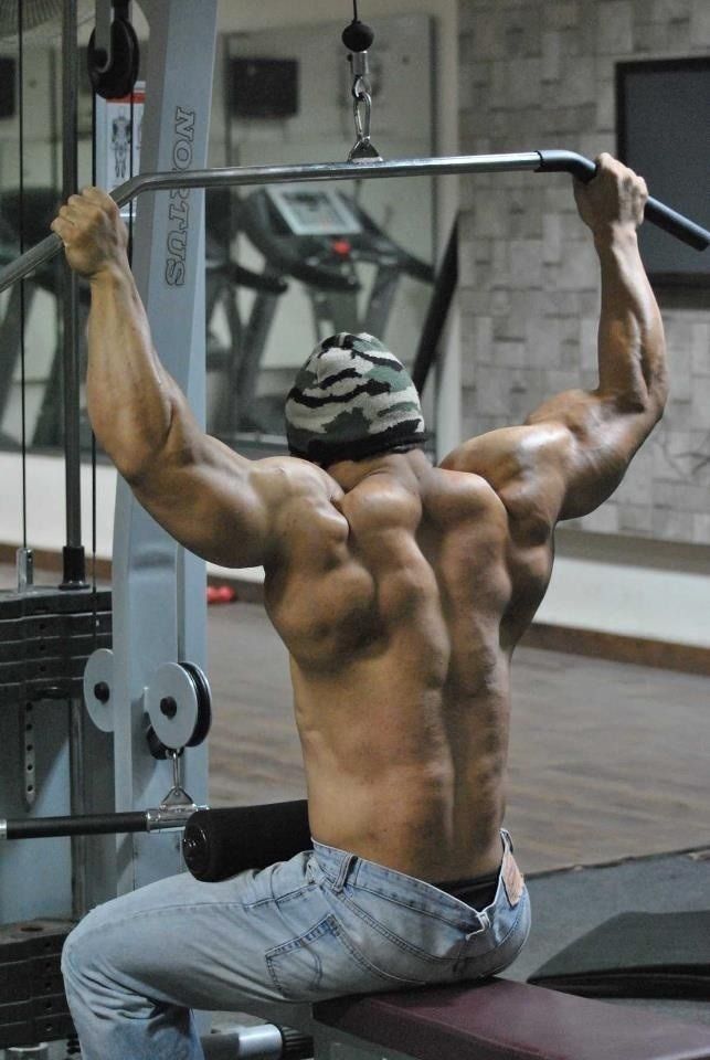 bodybuilders muscle obsession