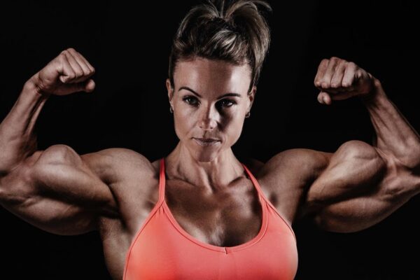 A Look At The Effects Of Anabolic Steroids On A Female Physique