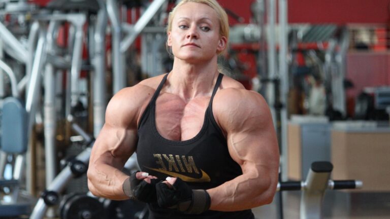 effects of steroids on women